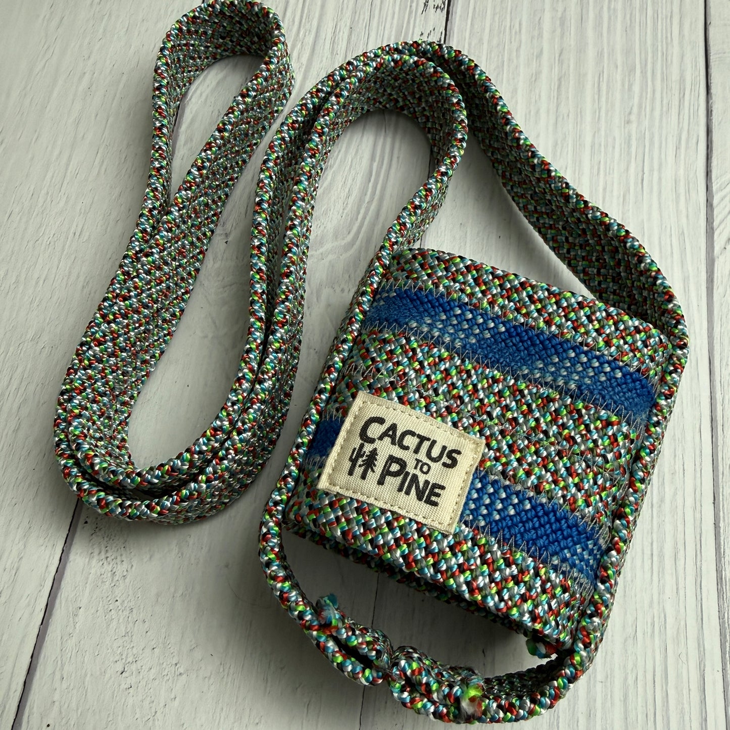 Static Blue | Neckstrap Cruizey