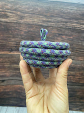 Load image into Gallery viewer, Clamshell - Blue/Purple