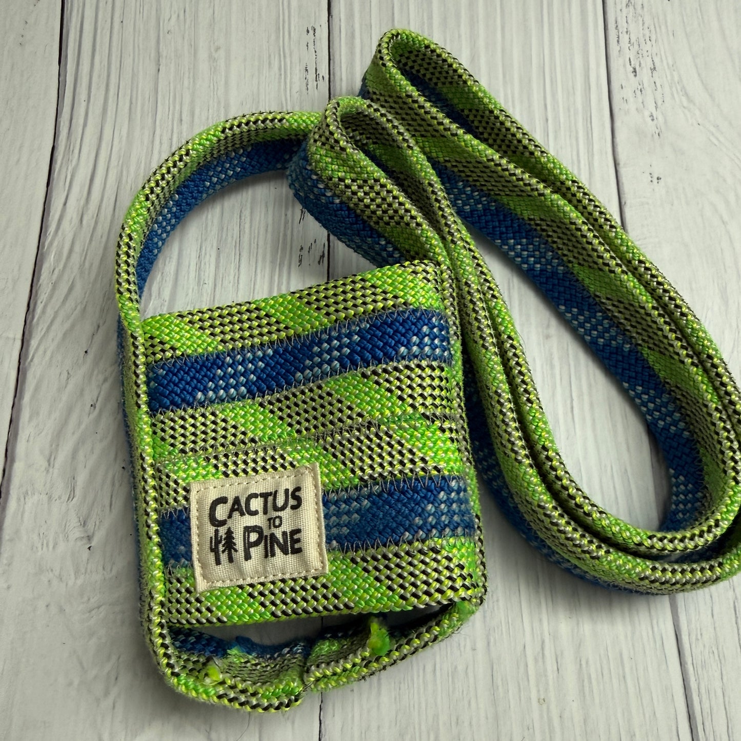Green & Blue | Neckstrap Cruizey